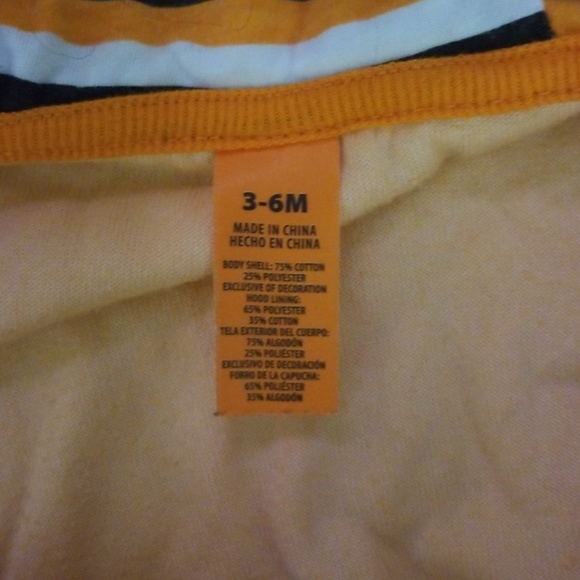 Halloween one piece - Picture 3 of 3